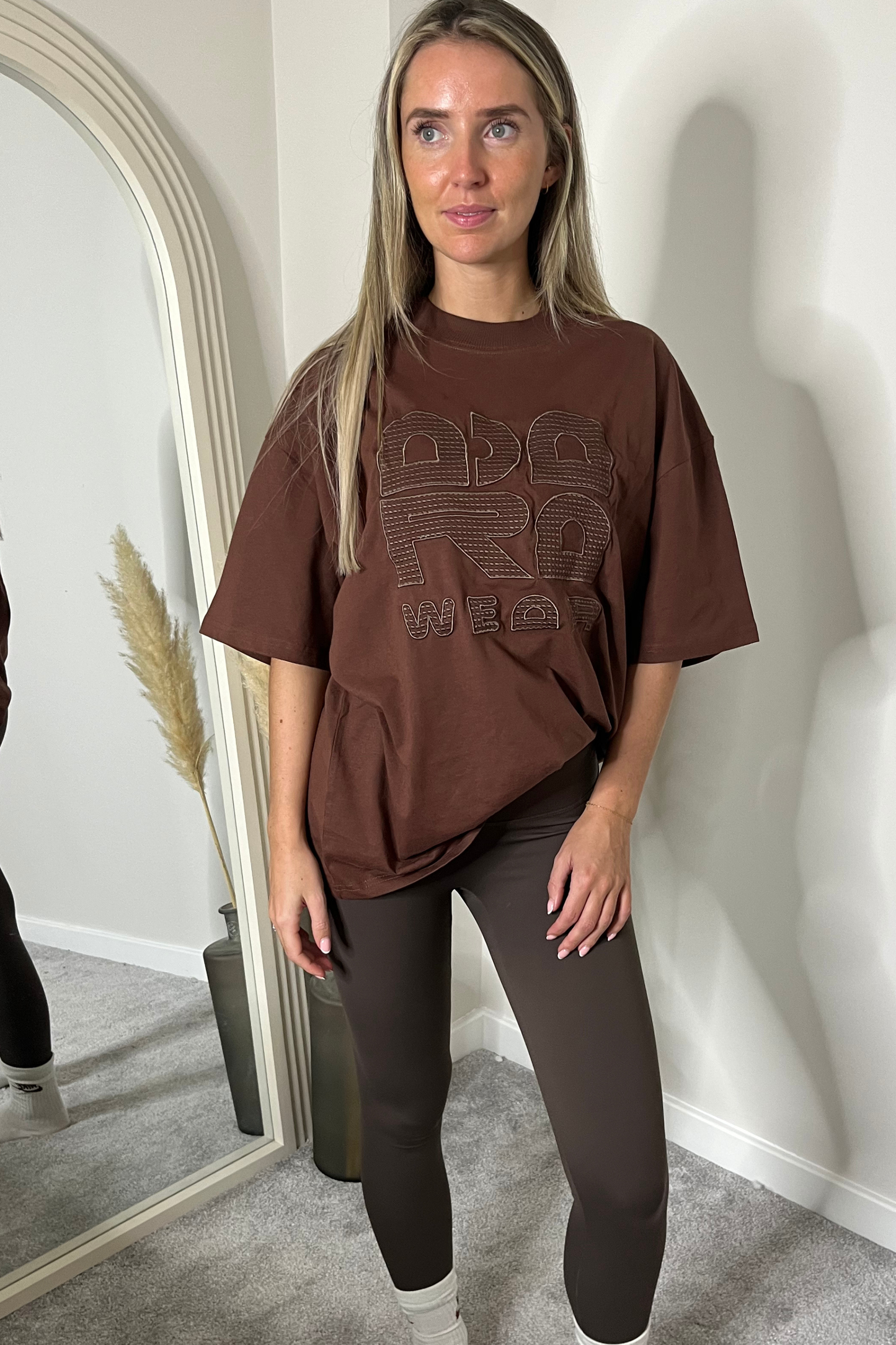 Brown Oversized embroidery t-shirt