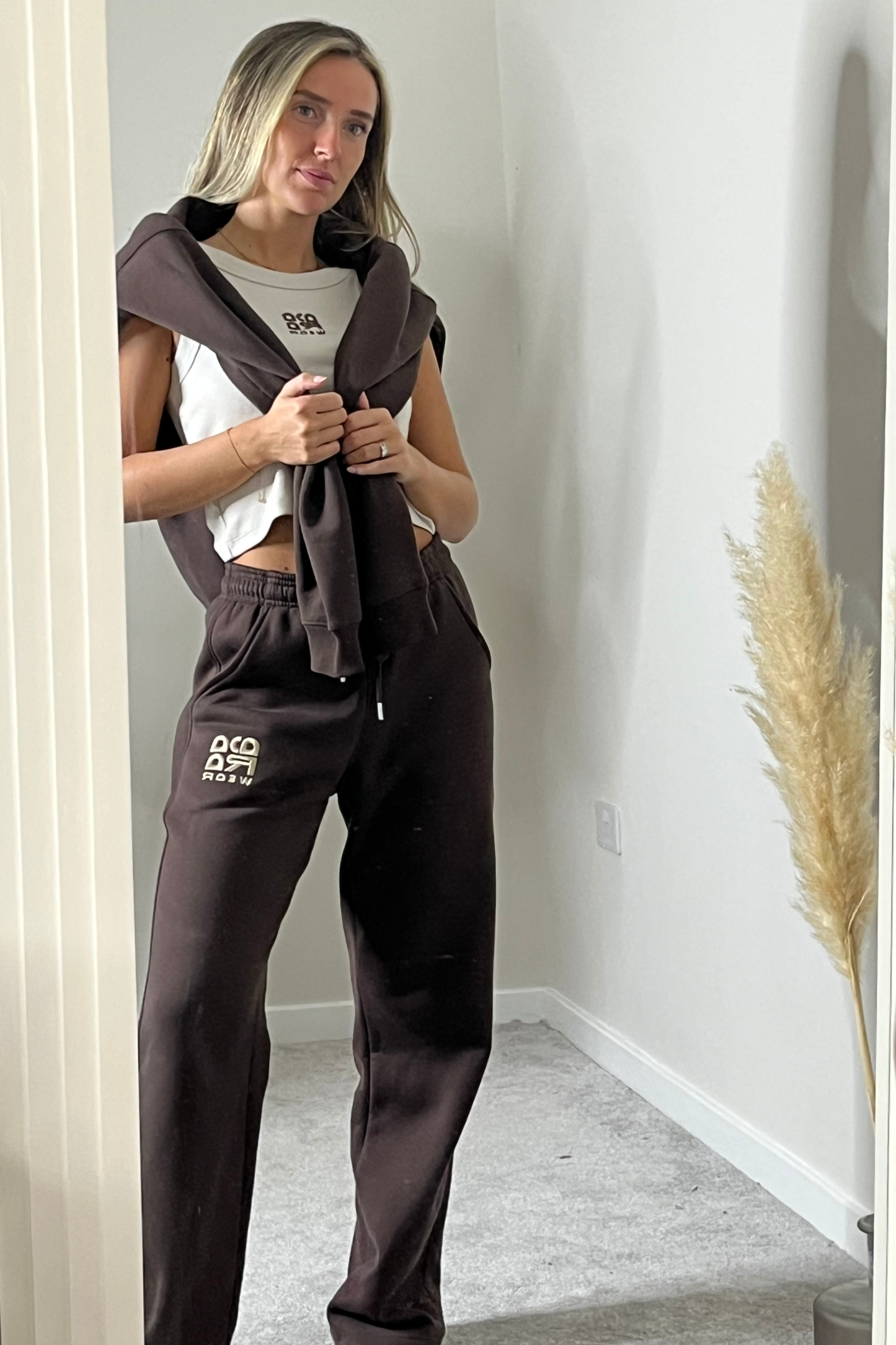 Brown Joggers with beige embroidery